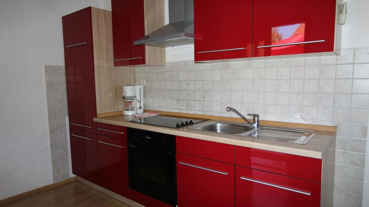 Apartments Grzetic Малинска Екстериор снимка